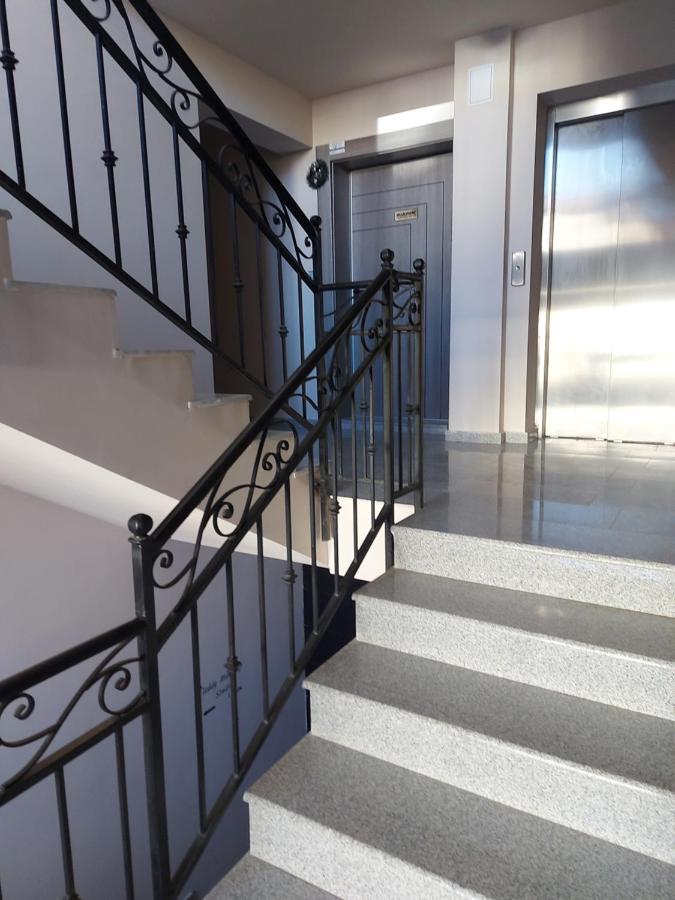 Vazov Apartment Kazanlŭk 외부 사진